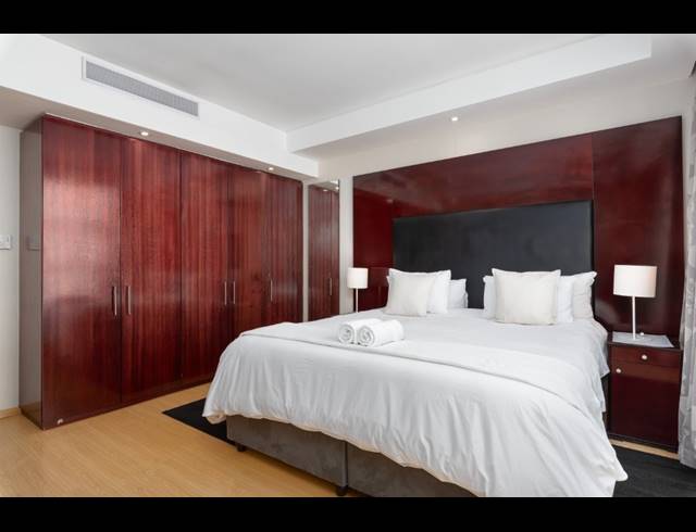 1 BEDROOM APARTMENT FOR SALE IN CAPE TOWN CITY CENTRE